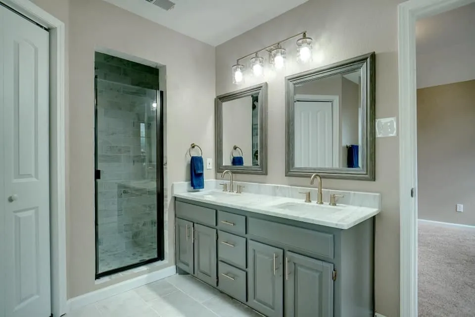 Slide of McEntire Construction Services