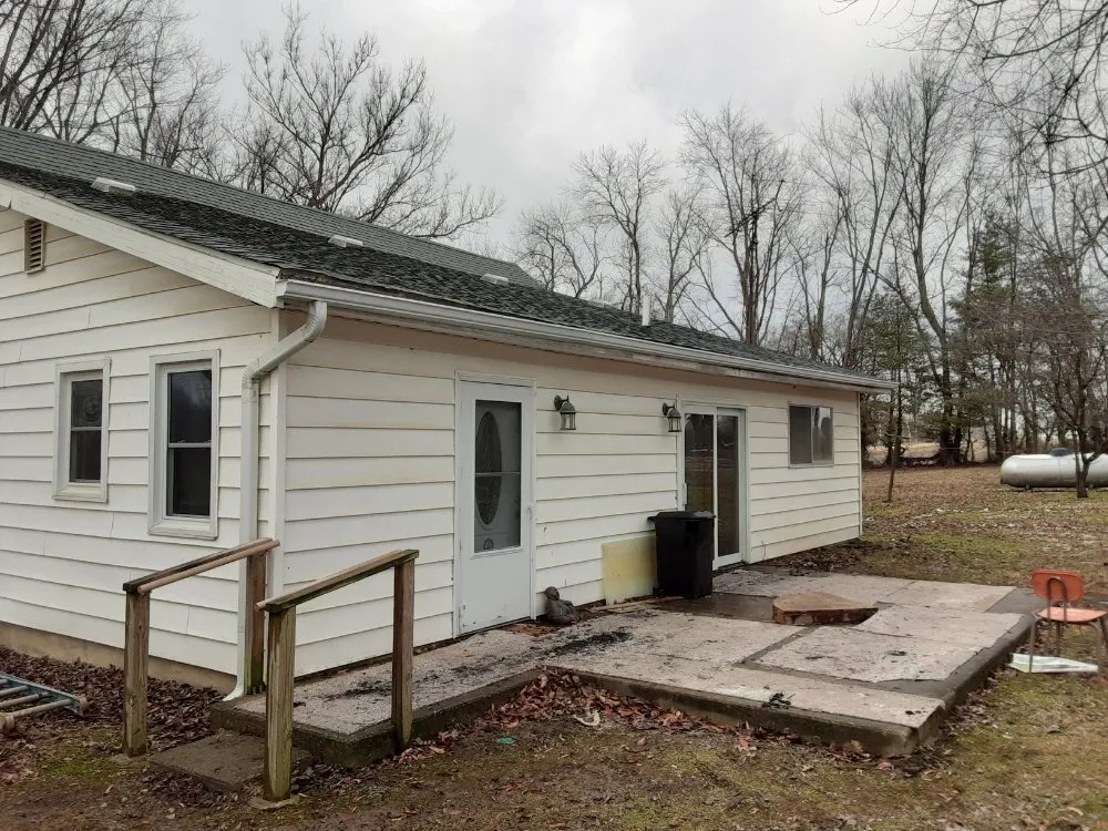 Slide of Mcgrails Roofing