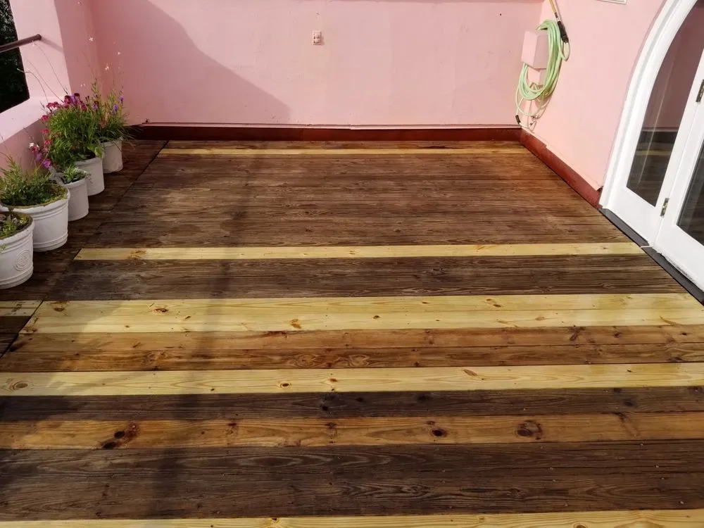 Slide of McIlwain Services