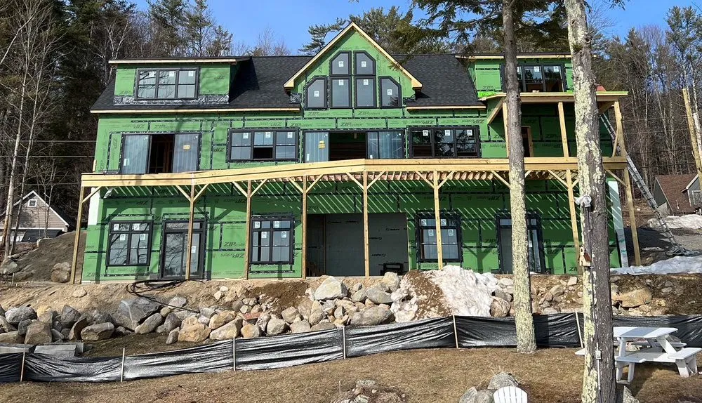 Slide of McIntyre Construction