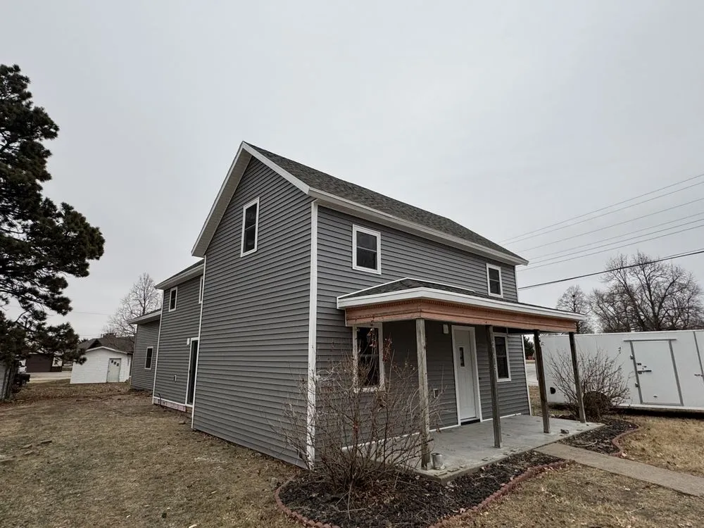 Expert roof repair experts serving Bruning, NE - MCK Contracting