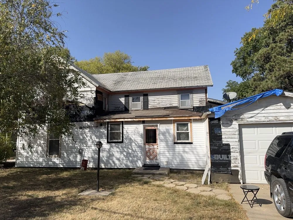 Expert storm damage roof repair in Bruning, NE by MCK Contracting