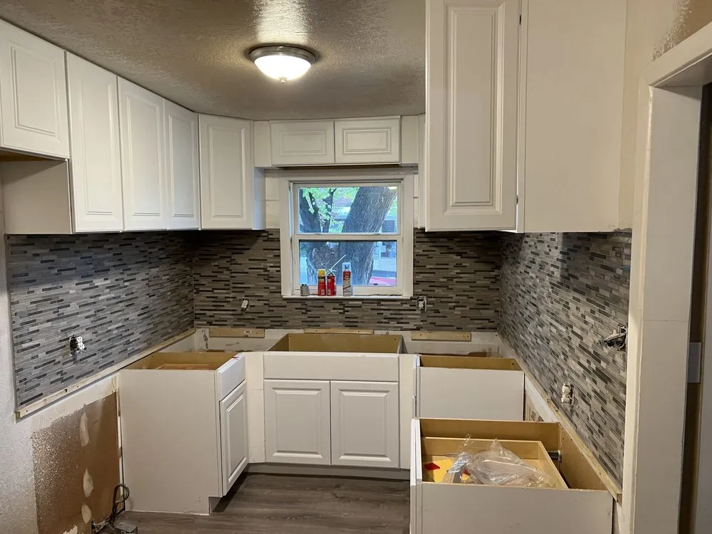 Slide of Mckay & Hand