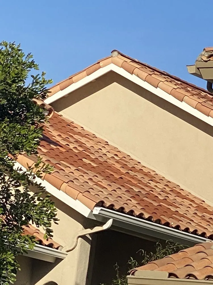 Slide of Mckay's Roofing