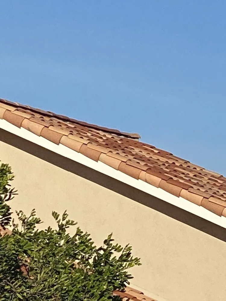 Slide of Mckay's Roofing