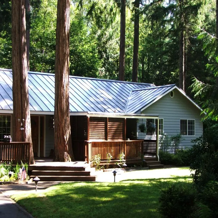 Slide of Mckenzie Roofing