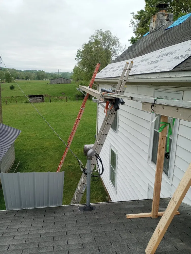 Emergency roof replacement experts serving Nettie, WV - McKinney Construction