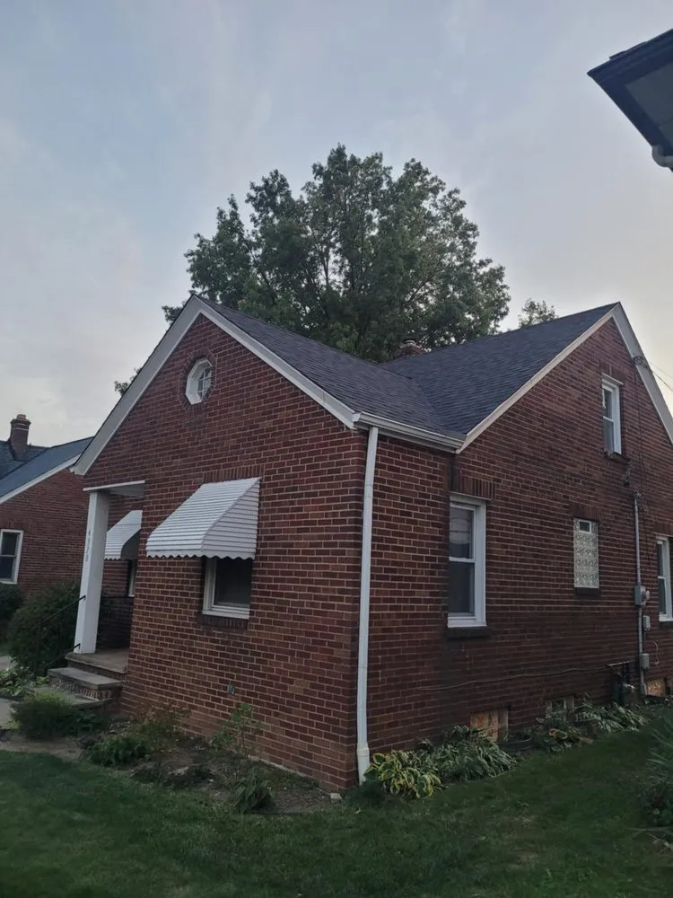 Slide of McLaughlin's Home Improvements