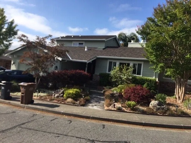 Slide of McLeran Roofing & Gutters