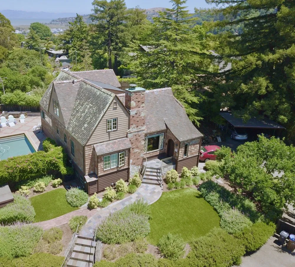 Slide of McLeran Roofing & Gutters