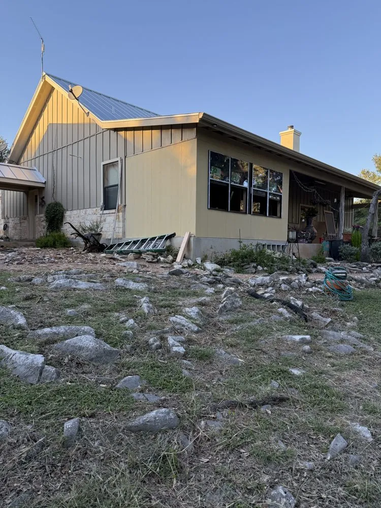 Slide of MCM Construction & Roofing