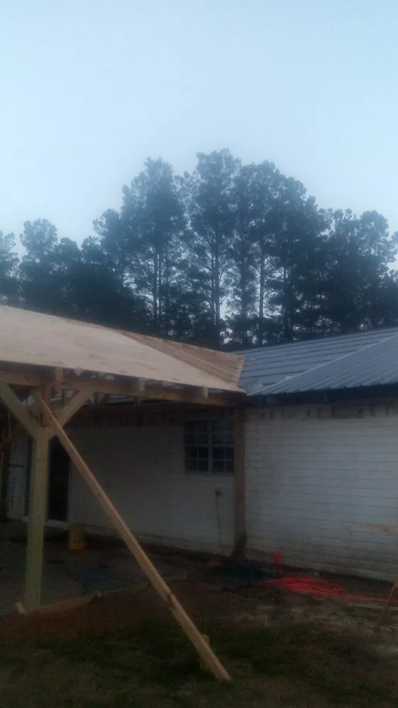 Local roof replacement experts serving Angie, LA - McNeese Roofing And Remodeling