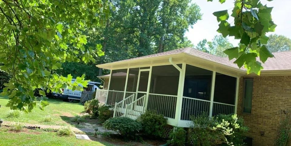 Licensed roof leak repair in Hollywood, MD by MD Custom Construction