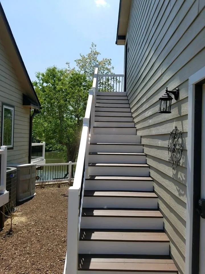 Emergency roof inspection experts serving Hollywood, MD - MD Custom Construction
