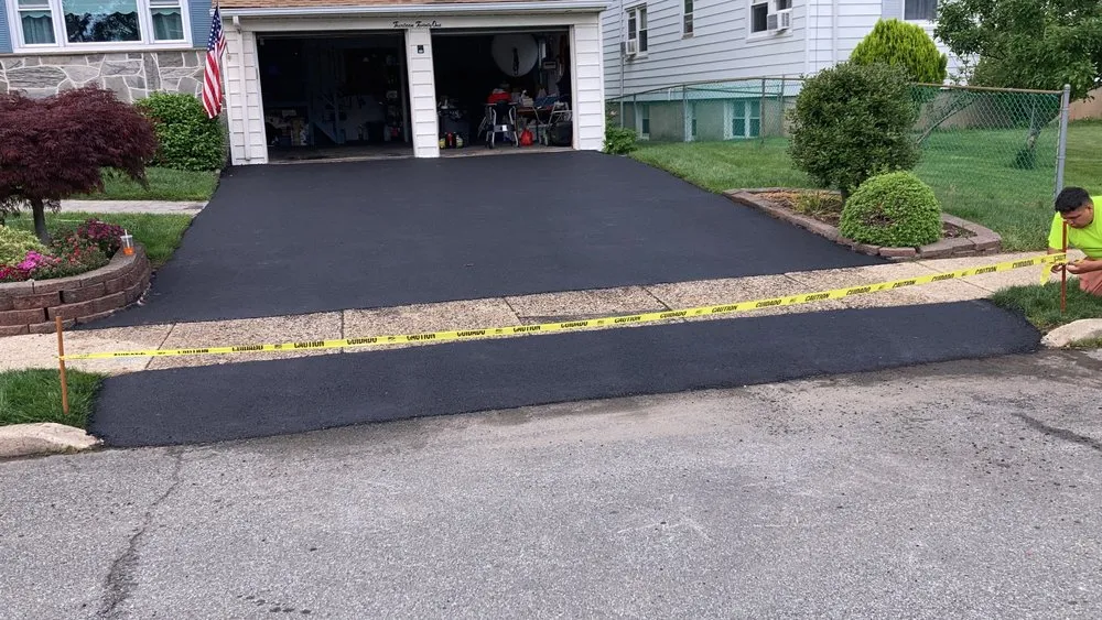 Slide of M&D Roofing and Masonry