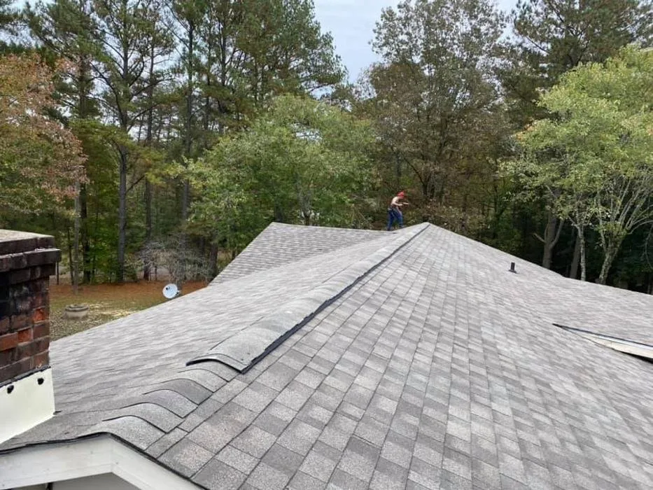 Slide of M&D Roofing and Renovations