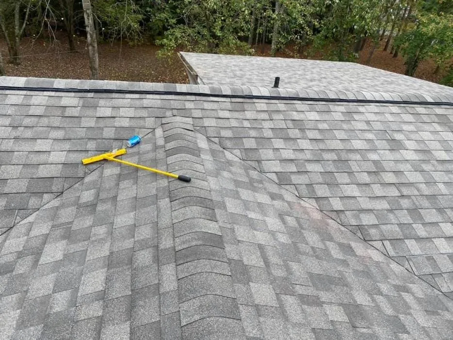 Slide of M&D Roofing and Renovations