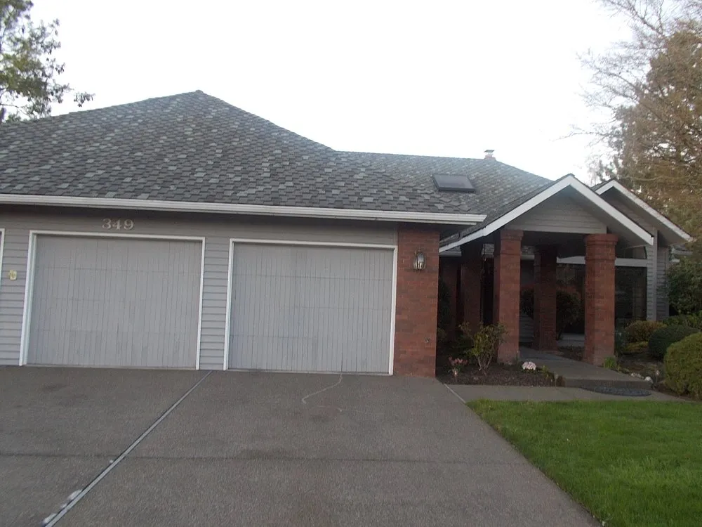 Slide of MD&D Construction