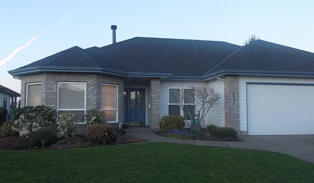 Slide of MD&D Construction