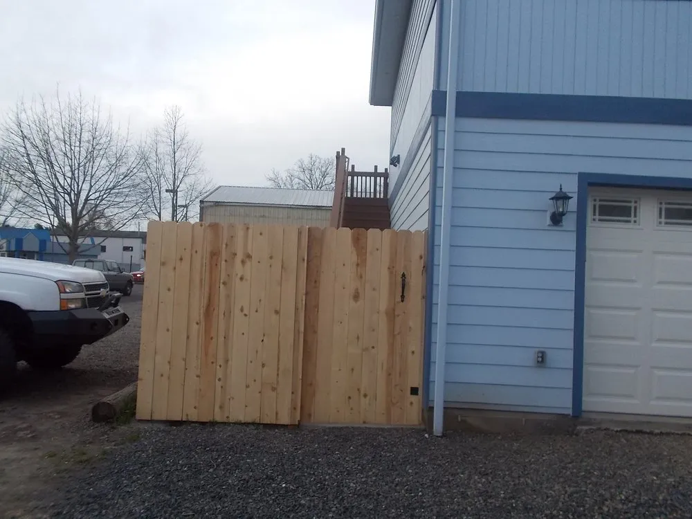 Slide of MD&D Construction