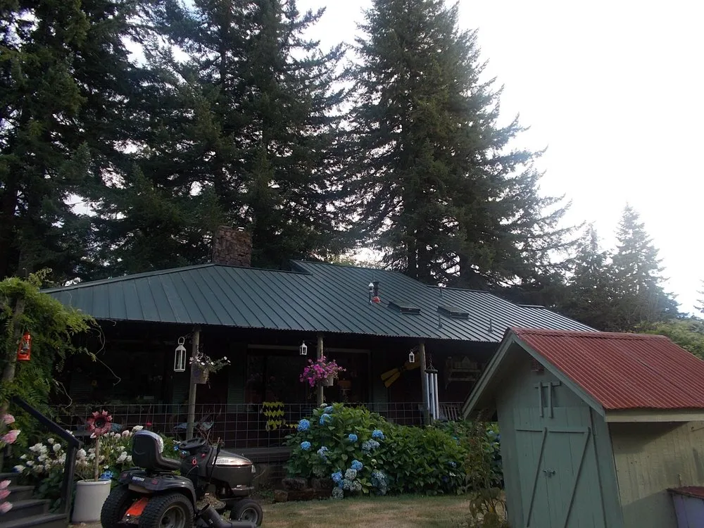 Slide of MD&D Construction