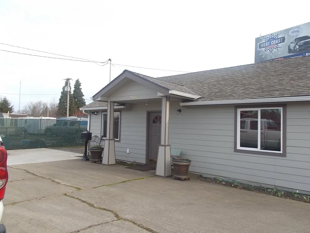 Slide of MD&D Construction