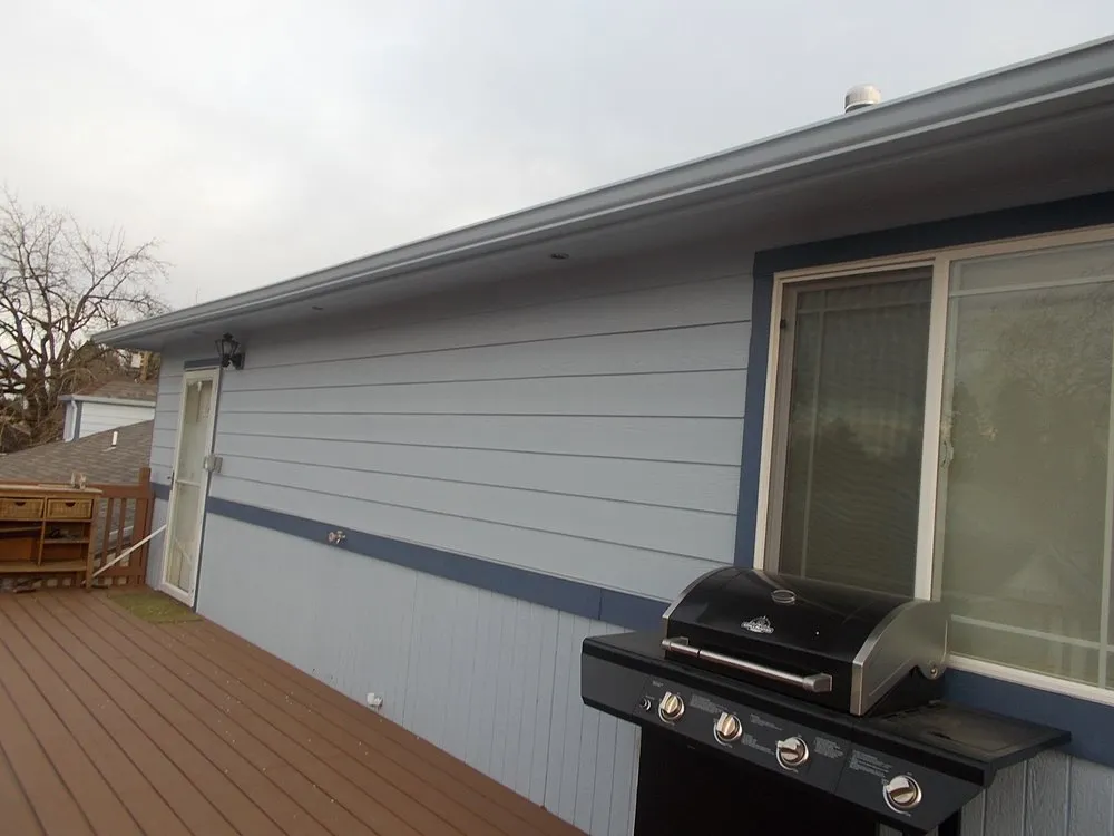 Slide of MD&D Construction