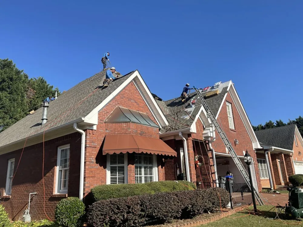 Slide of MDJ Roofing & Construction