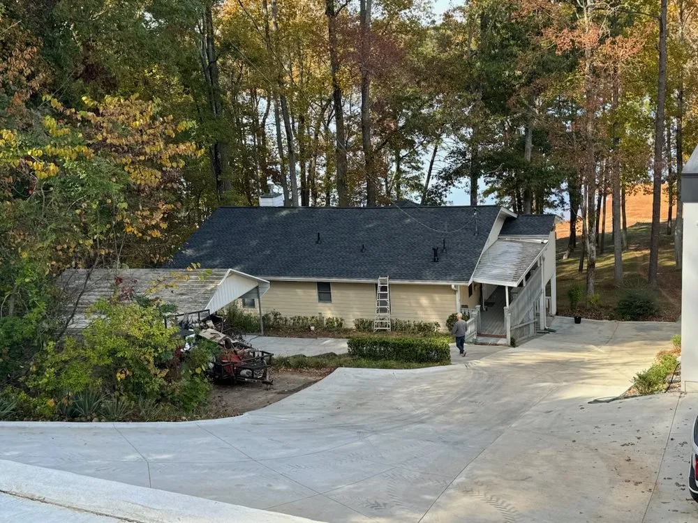 Slide of MDJ Roofing & Construction