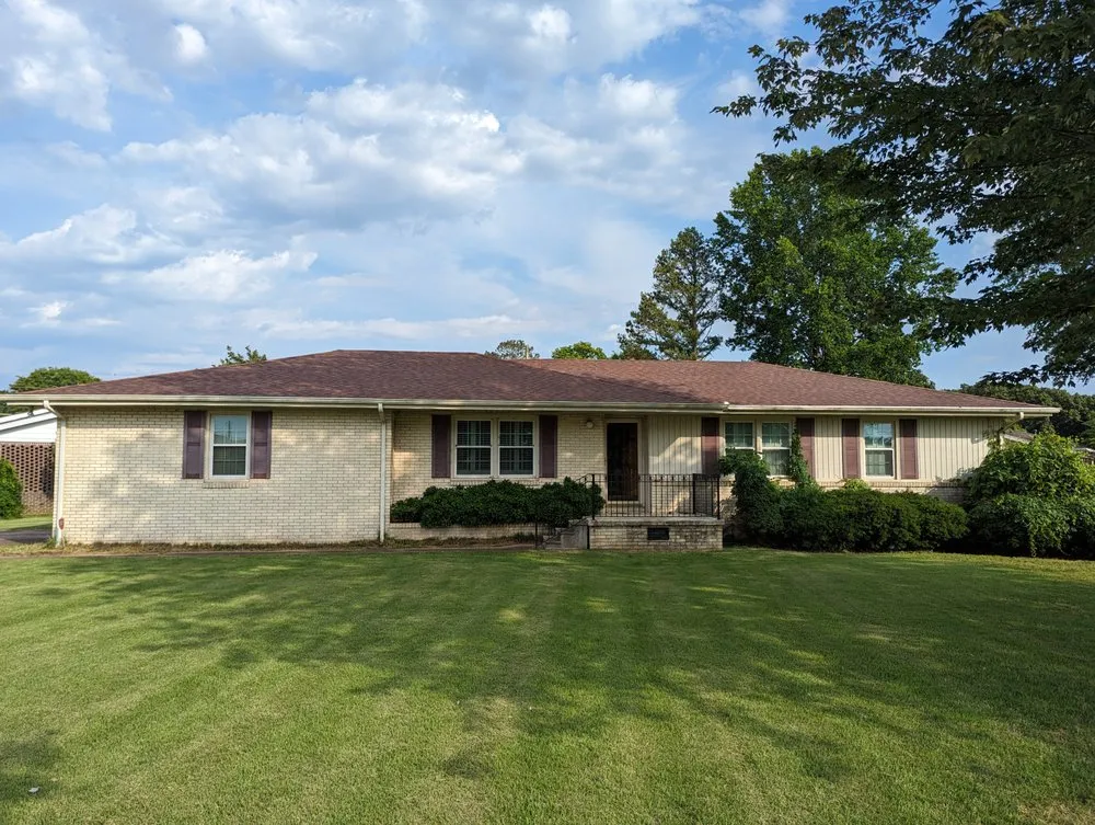 Slide of MDS Roof Doctors