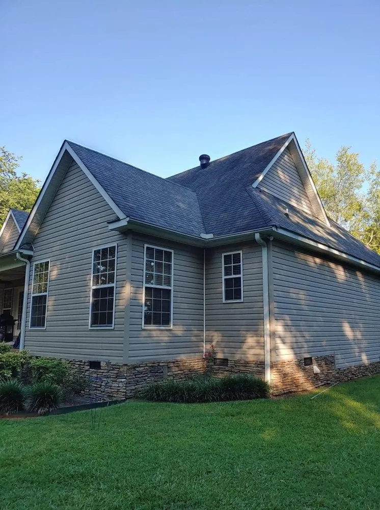 Slide of MDS Roof Doctors