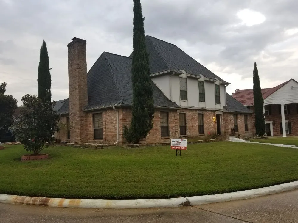 Trusted roof leak repair in New Caney, TX - MDW Roofing and Remodeling