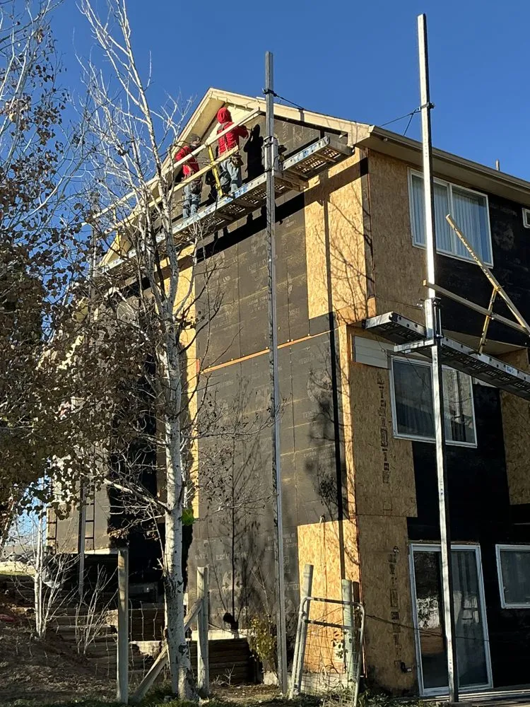 Slide of MDZ Roofing