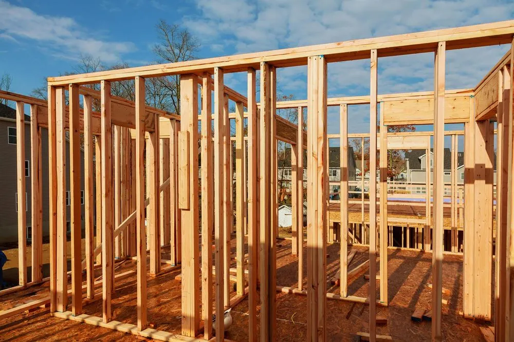 Licensed shingle roofing service in Big Bear, CA - ME Construction