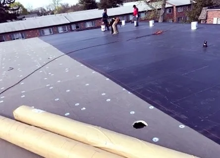 Slide of Mechas Construction