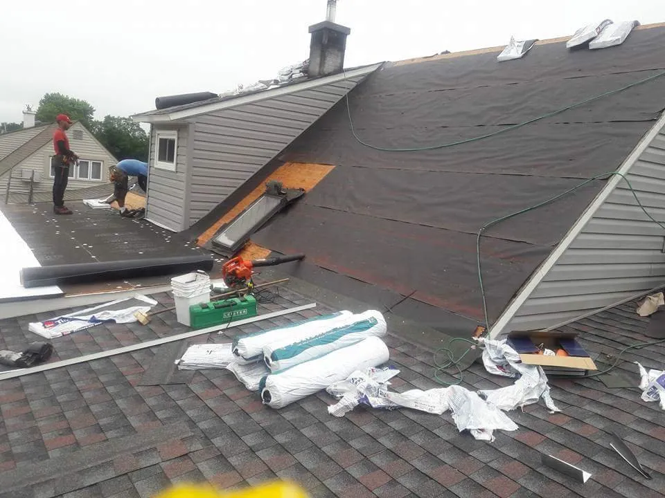 Slide of Mechas Construction