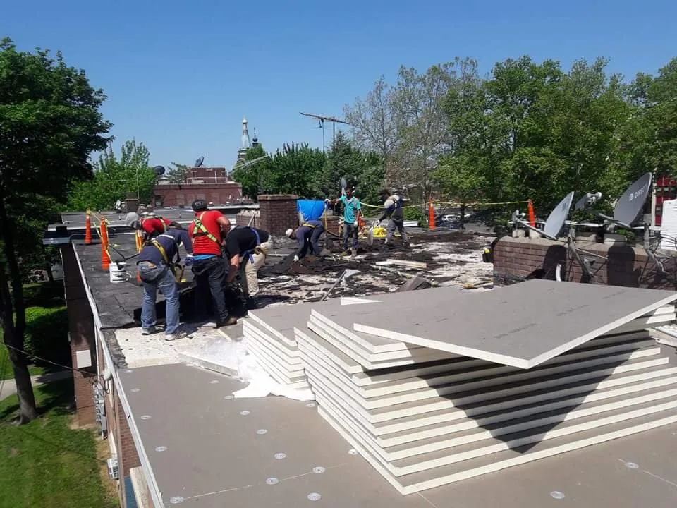 Slide of Mechas Construction