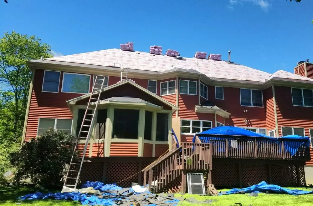 Slide of Mechas Construction