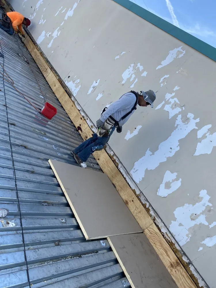 Slide of Medina Construction