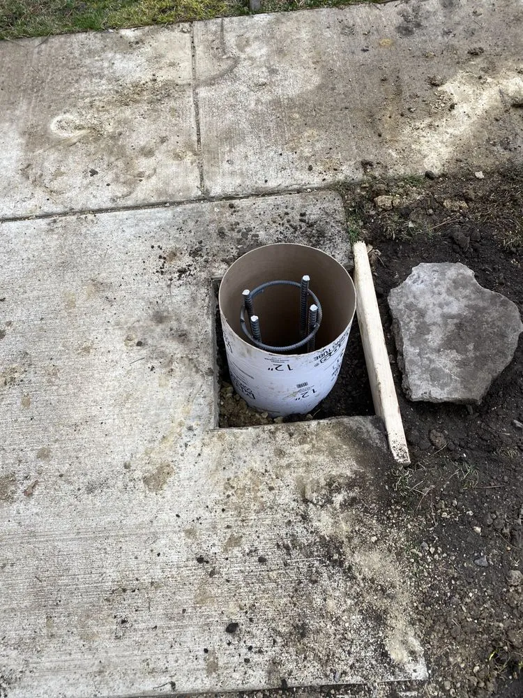 Slide of Medina Construction