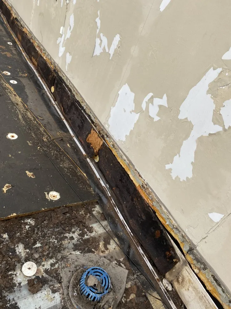 Slide of Medina Construction