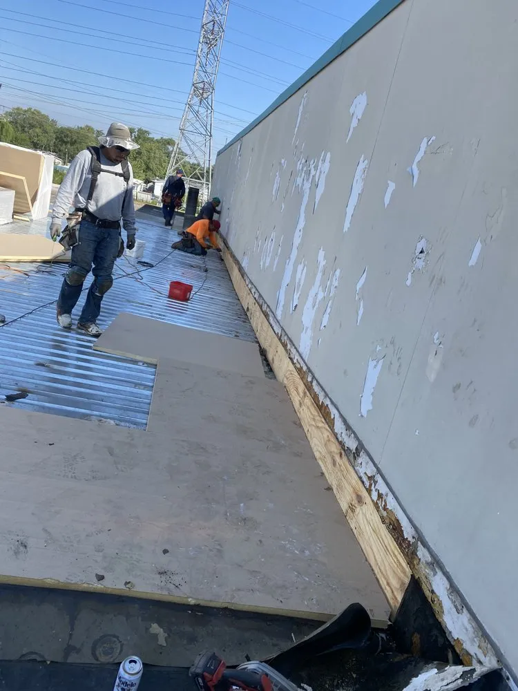 Slide of Medina Construction