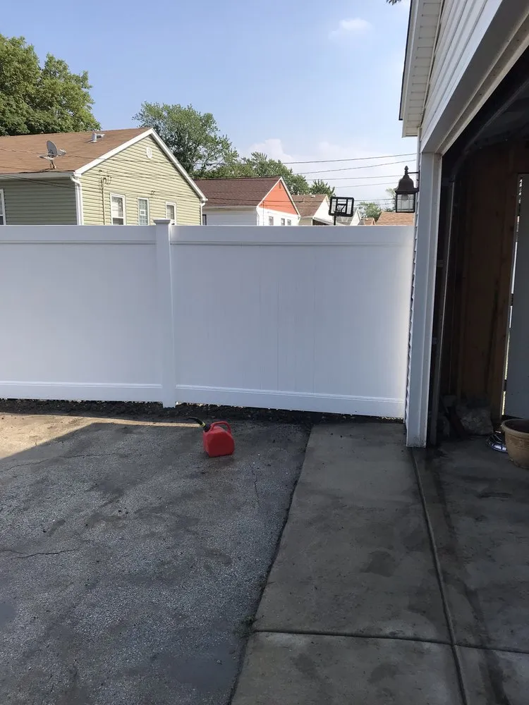 Slide of Medina Construction