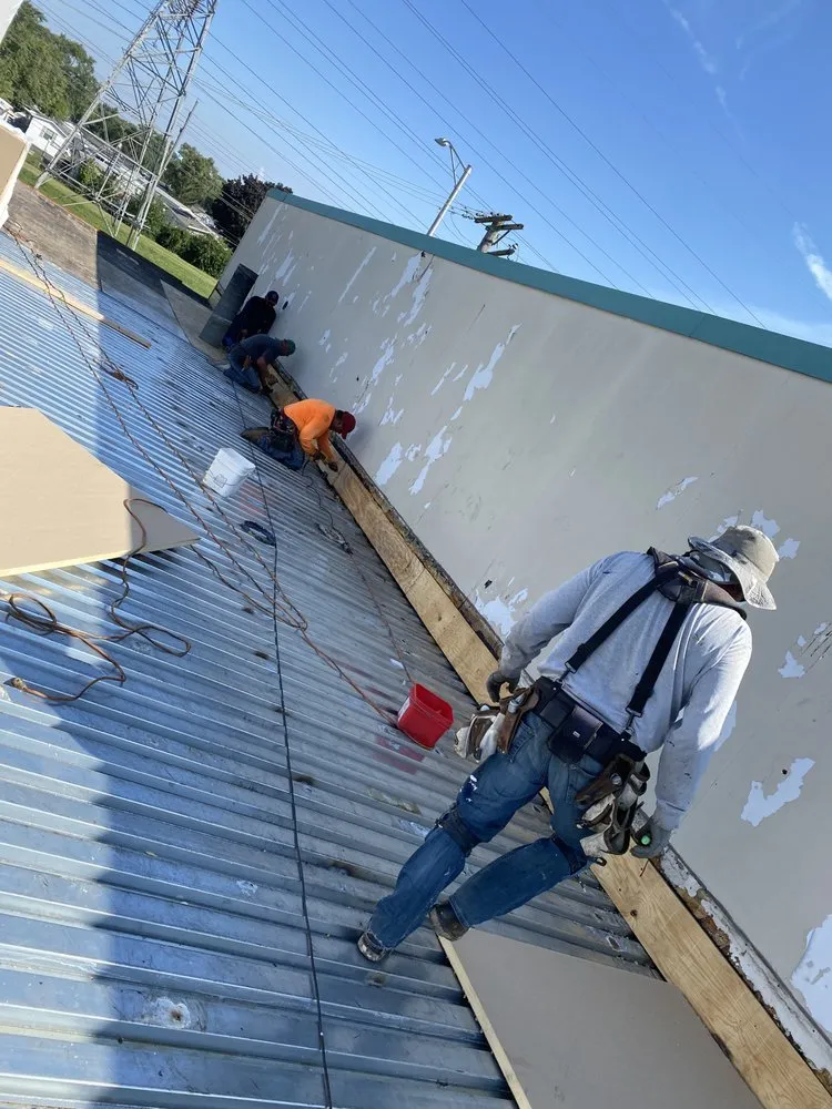 Slide of Medina Construction