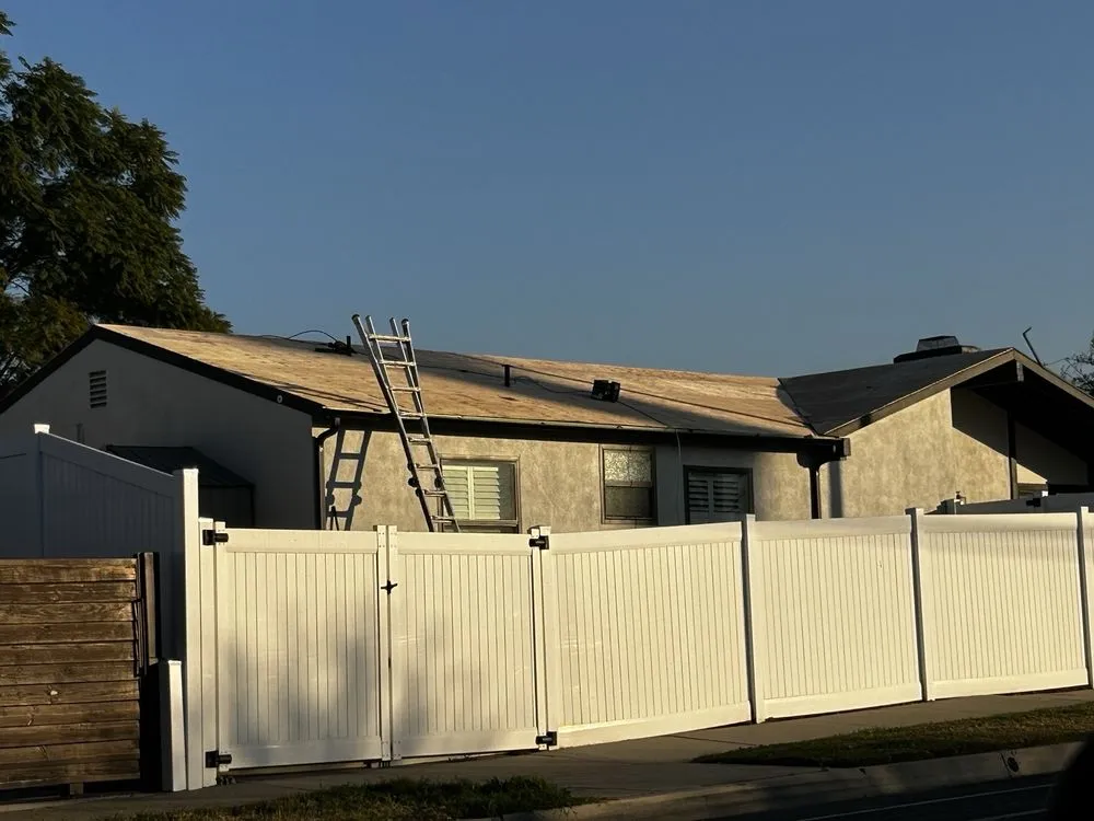 Slide of Medina Pro Roofing