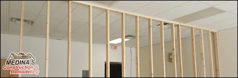 Slide of Medina's Construction & Remodeling