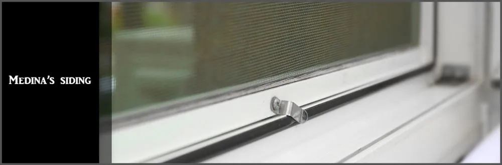 Slide of Medina's Siding