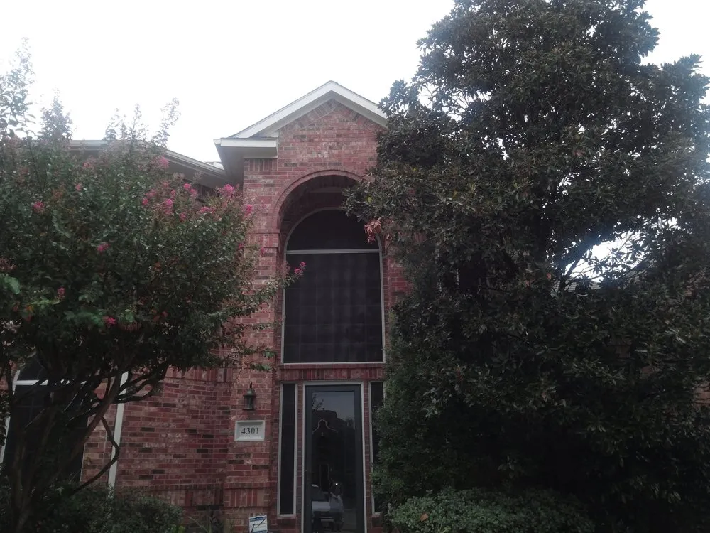 Slide of Medranos Roofing