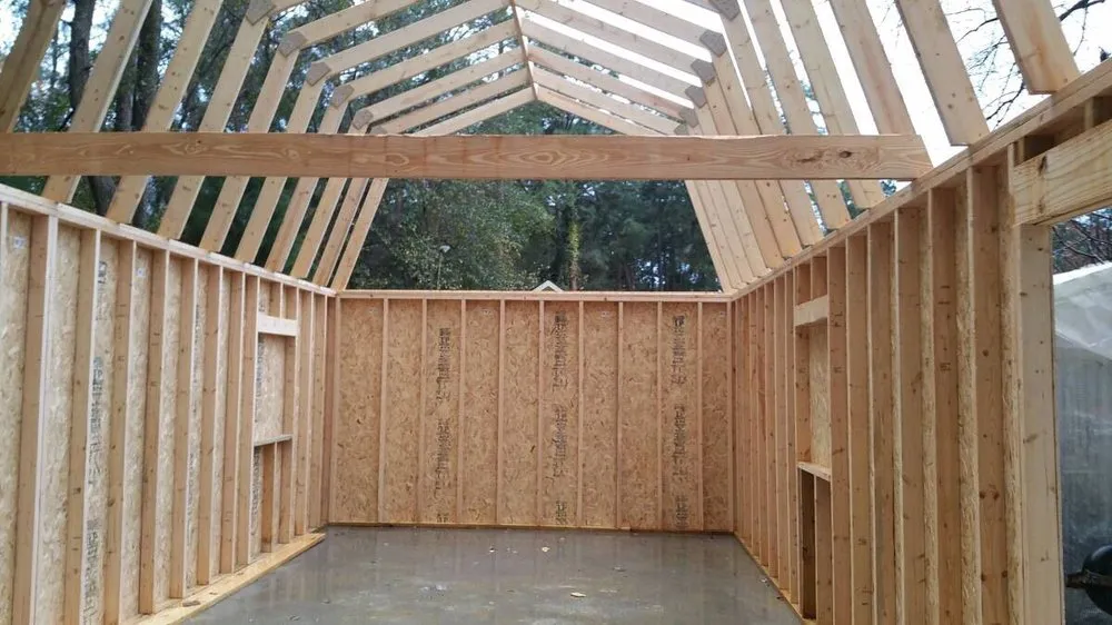 Top-rated storm damage roof repair in Gilbert, SC by Meetze Buildings