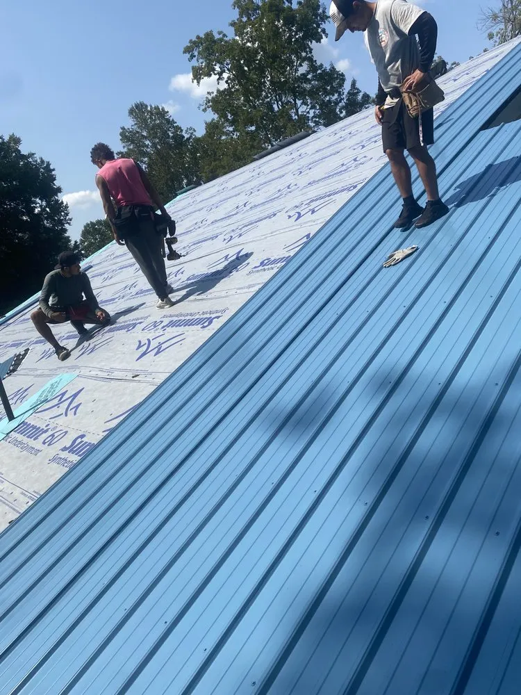 Slide of Mejia Roofing & Construction